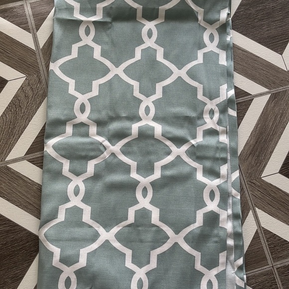 Vickery Curtain panels light filtering set teal two panels - Picture 5 of 6